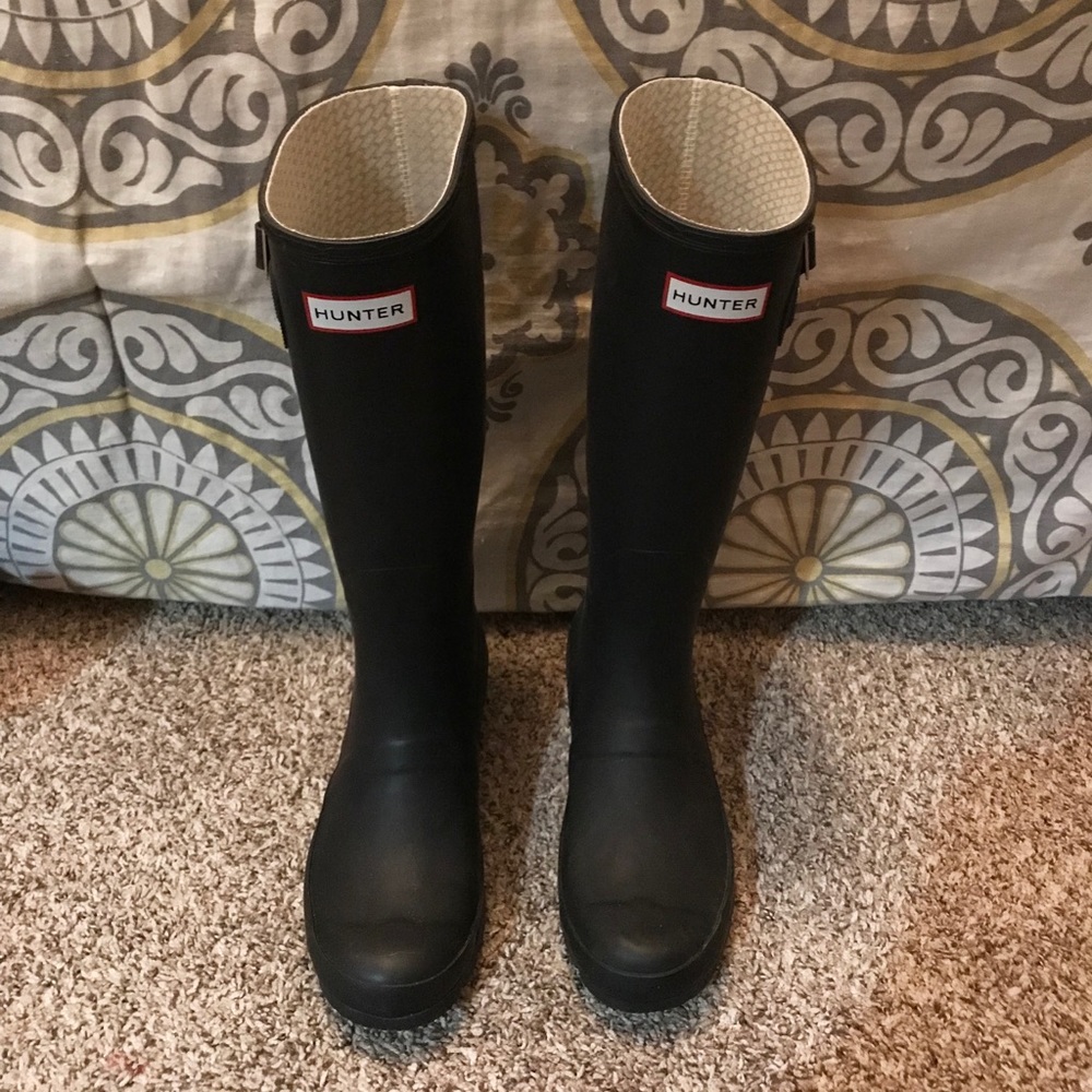 NWOT Hunter boots